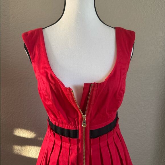 Guess Red Front Zipper Pleated Dress | Approx Size S - Picture 6 of 11
